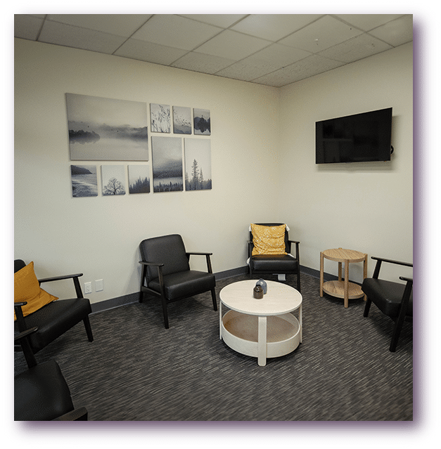 Federal Way Audiology waiting room in their hearing center located in Federal Way, WA